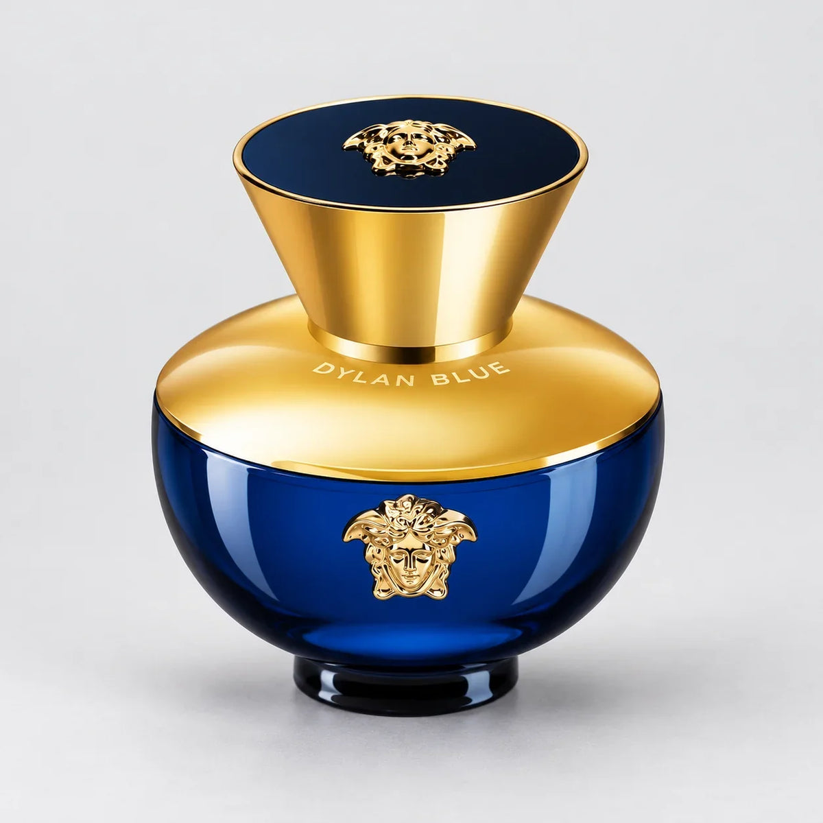 Versace Dylan Blue Pour Femme studio bottle